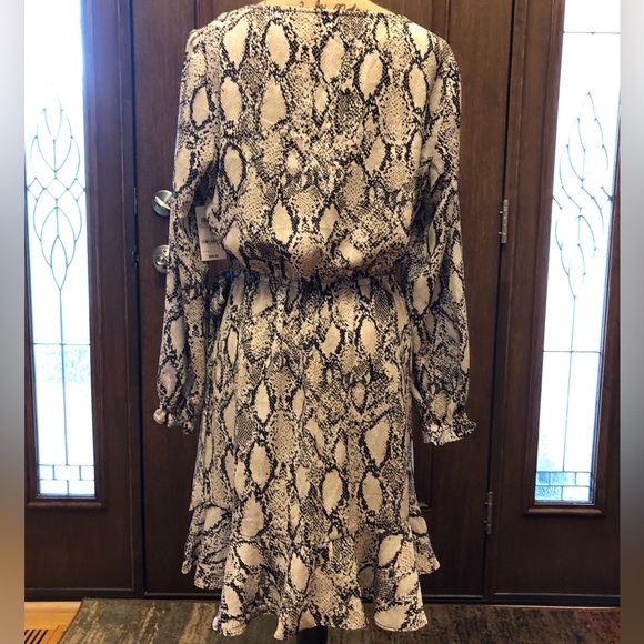 Bar lll British Beige Multi Ruffle Faux Wrap Dress - Size L - Picture 2 of 7